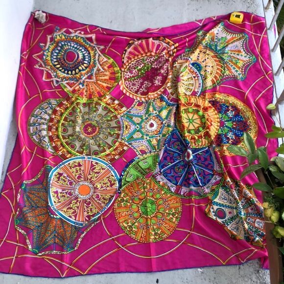 Bohemian Beach wrap  - Picture 1 of 5